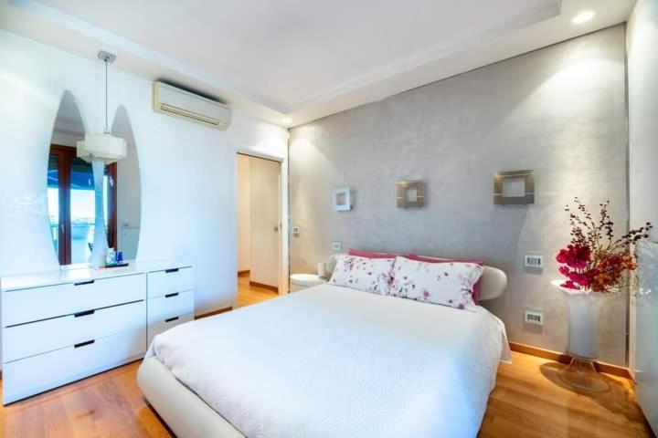Reginella * Roma